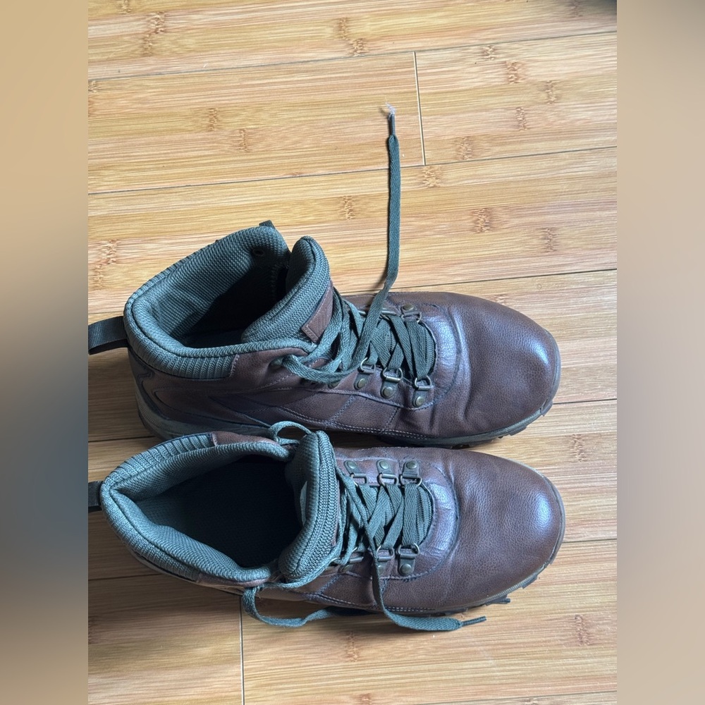 Men's Brown Hiking Boots